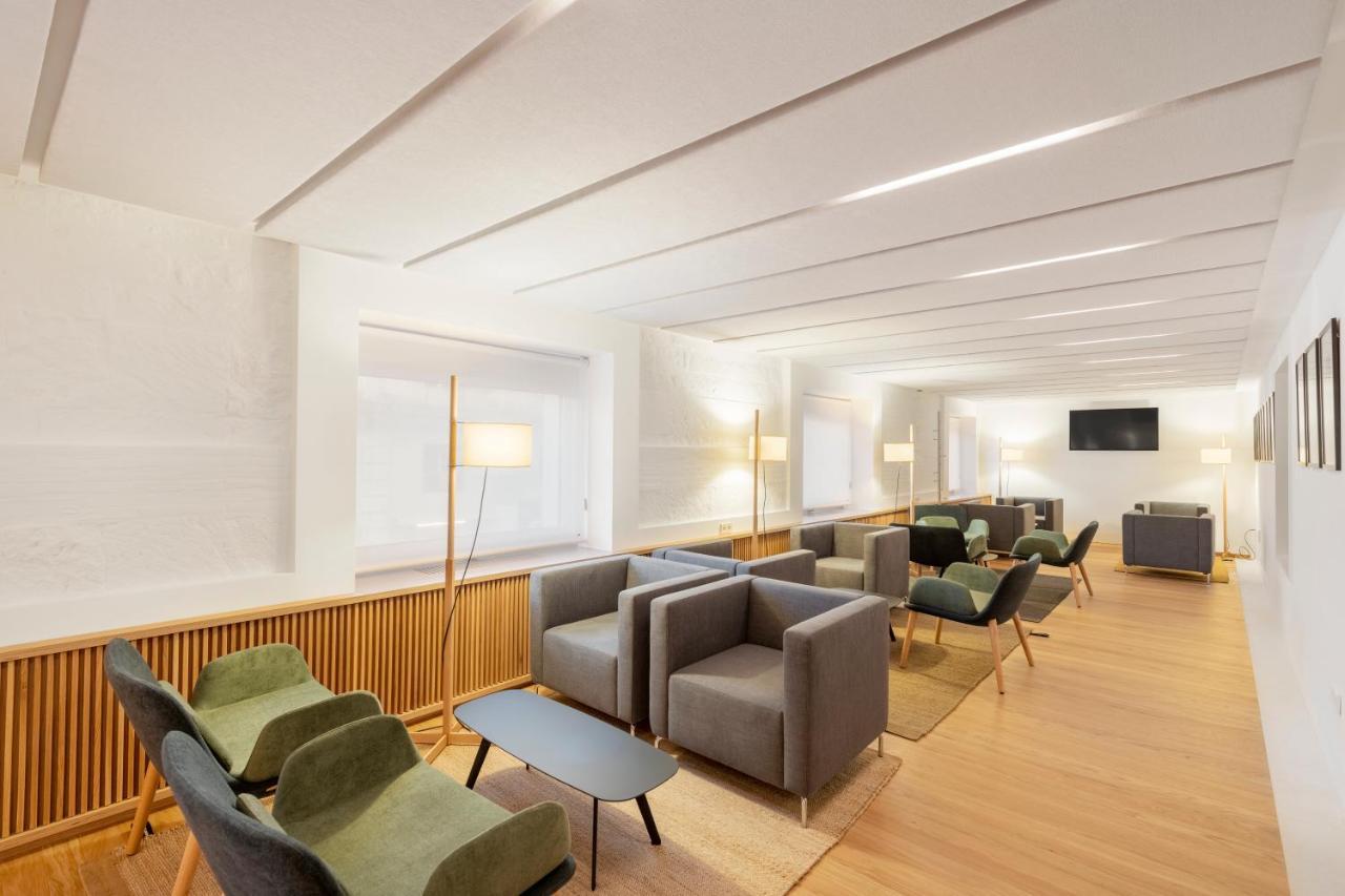 Eurostars Portico Αλικάντε Εξωτερικό φωτογραφία The lounge at the airport